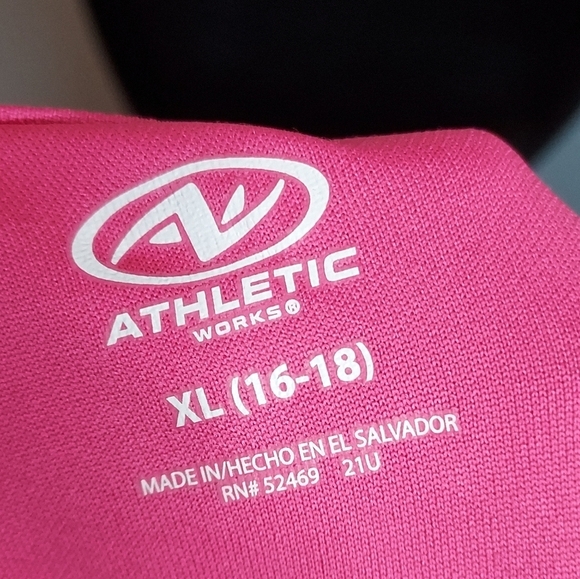 Athletic Works Size XL(16-18) Hot Pink Long Sleeve Shirt - Picture 5 of 6